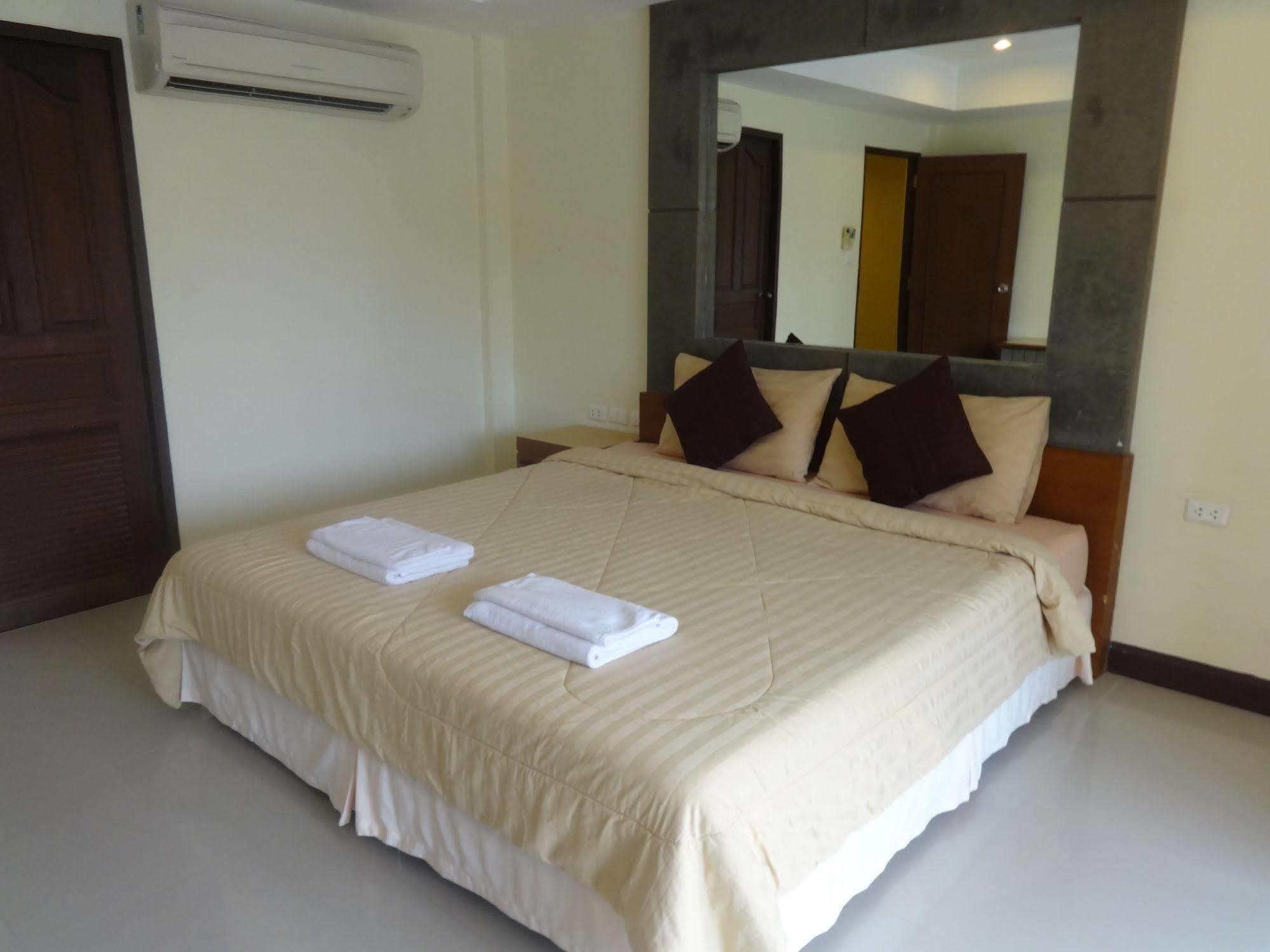 Pornthep Hotel 2 Ban Khlong Haeng Esterno foto