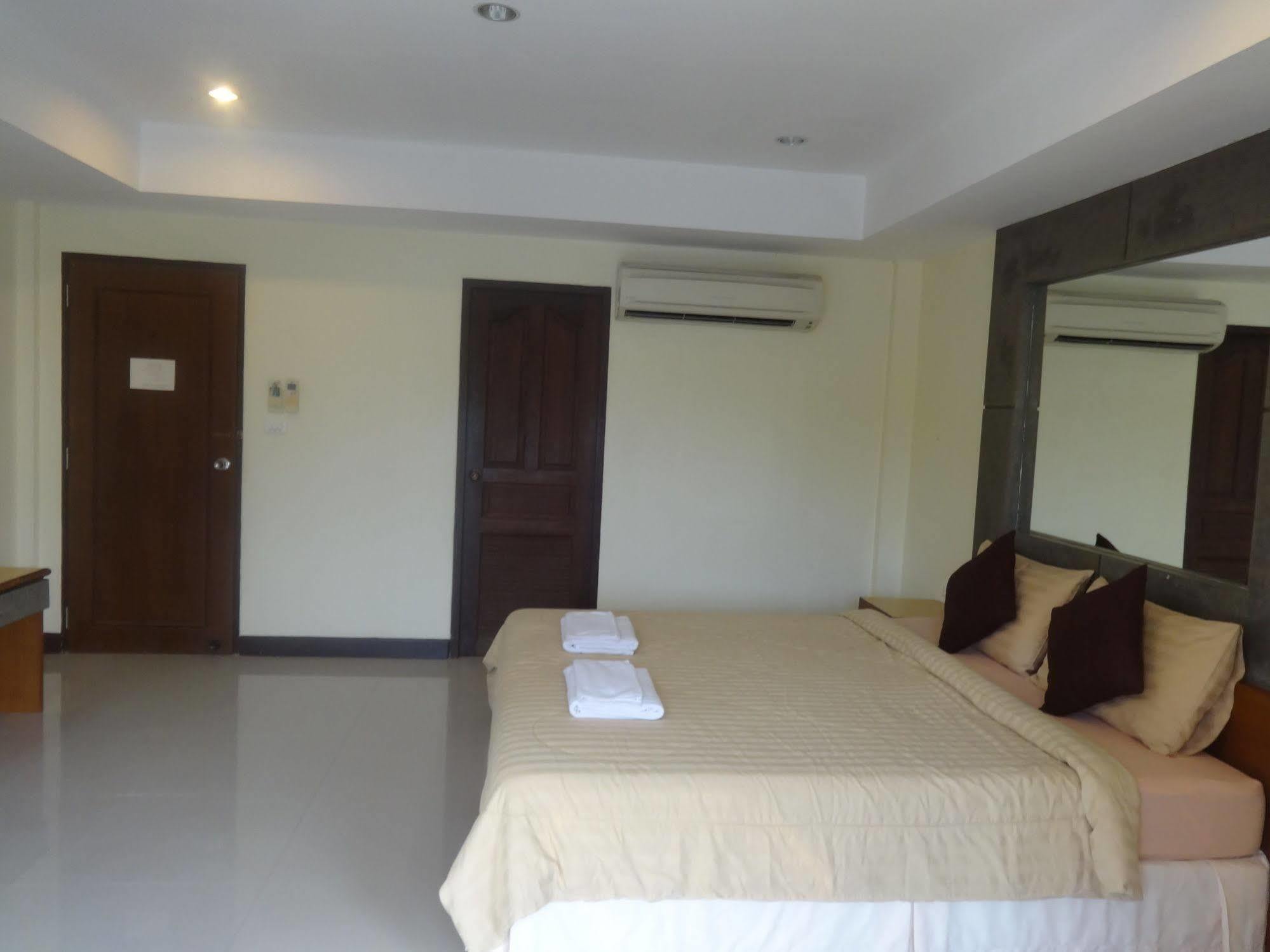 Pornthep Hotel 2 Ban Khlong Haeng Esterno foto